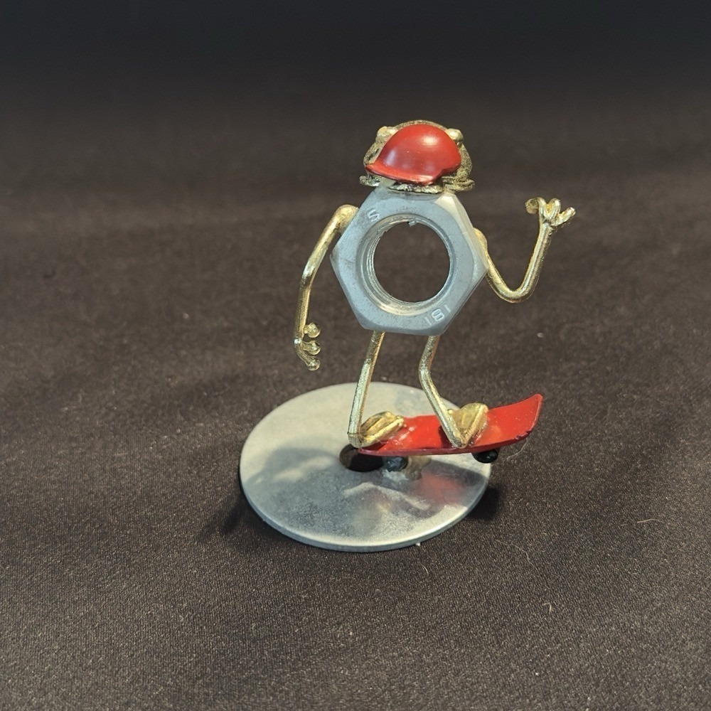 Vtg 2000 Arthur Ward Frog Sculpture Nuts Bolts Skater Skateboarder Reproduction - Picture 5 of 8